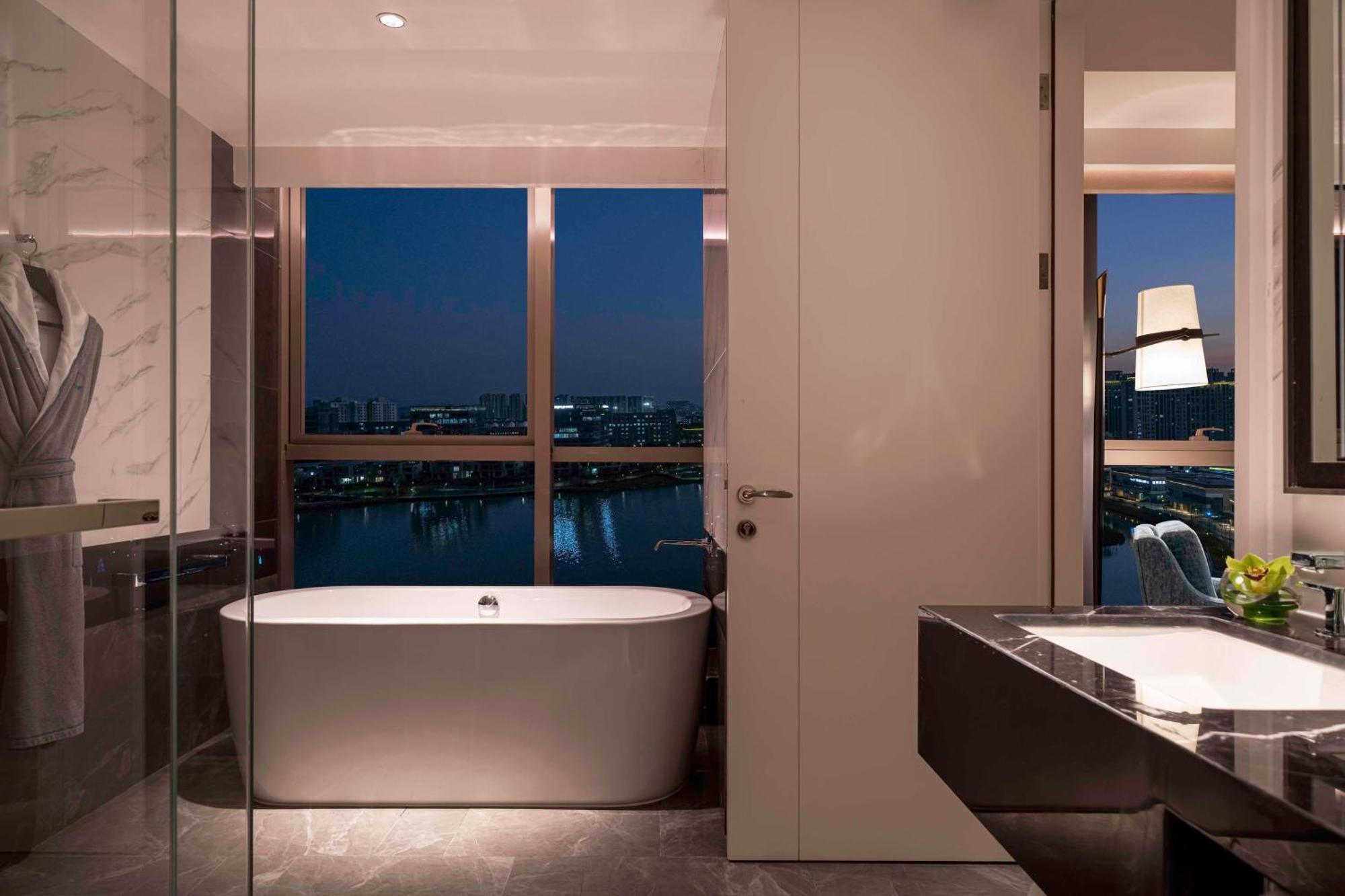 Hyatt Centric Lakeside Ningpo Kültér fotó